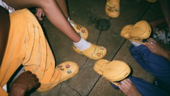3 REASONS WHY CROCS ARE WINNING OVER GEN Z